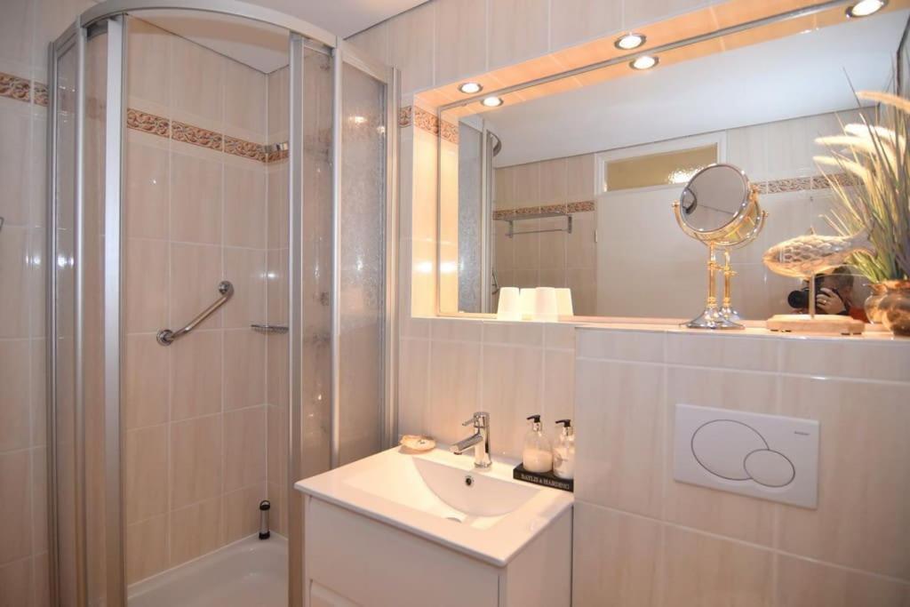 Appartement Nordmuschel In เวสเทอร์แลนด์ ภายนอก รูปภาพ